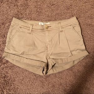 Abercrombie & Fitch Khaki shorts